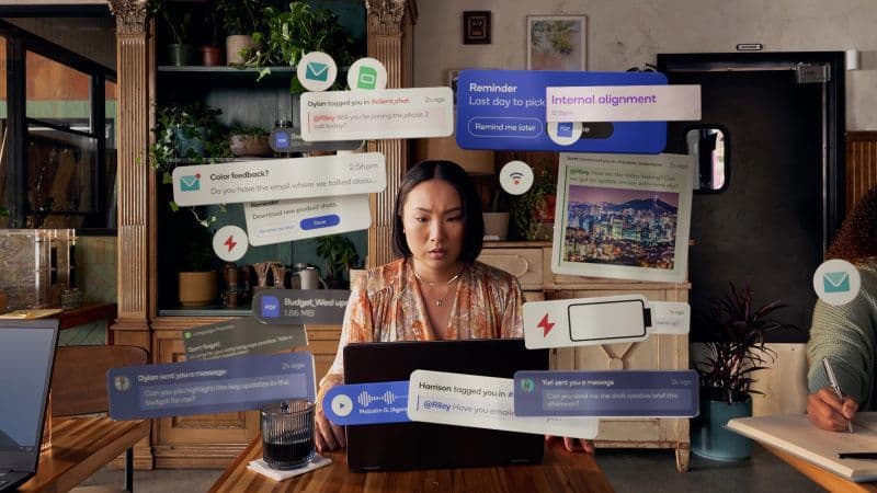 Private apps and notifications cluttering a screen — the chaos Curtainly eliminates